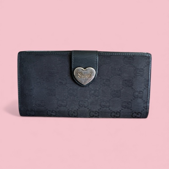 Gucci Handbags - Vintage Gucci Black GG Wallet w/ Silver Heart Snap | Classic Designer Luxury